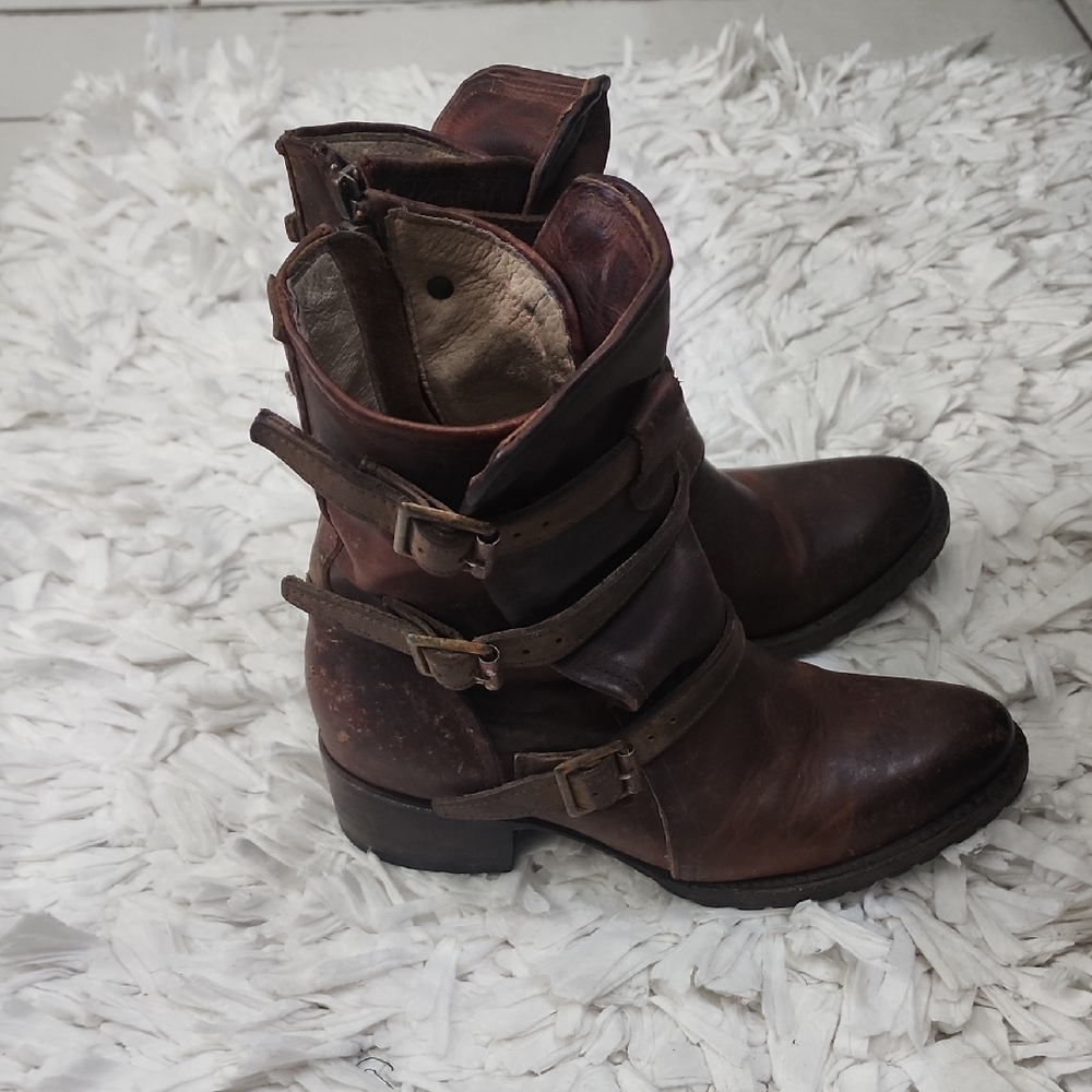 Freebird Apex Dark Brown Boots - Picture 7 of 9